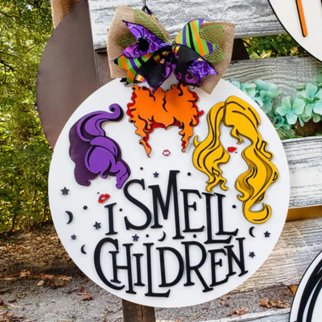 "Hocus Pocus - I Smell Children" Door Hanger